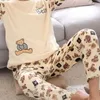 Winter Warm Pajamas Mäns Pajamas Flannel Pijama Suit Cartoon Bekväm Aunt Home Service Sleepwear Two-Pite Suit Pyjamas 211019