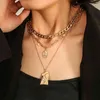 Collana di design Gioielli di lusso Moda Punk Multistrato per le donne Maglione a catena in rilievo 2021 Accessori ciondolo prevalente Golden Statemen