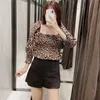 Leopard Print Stretchy Zaブラウス女性Puffスリーブシャツスモーク弾性ディテールフリル裾ビンテージカジュアル女性トップ210602