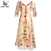 Fashion Runway Designer Zomer Jurk Vrouwen V-hals Bloem Borduren Vintage Mesh A-lijn Dames Midi Vestido 210522