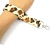 10 шт. Leopard Print Vintage 90s Женщины для женщин Детский браслет Ручная ручная ремешка Брелок Телефон Ремешок ID Значок Держатель Ключ Цепь Ключ Косплей