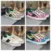 Kvinnors designerskor Italien Ace Sneakers Bee Snake Leather broderade svarta män Chaussures Inlocking Walking Casual Sports Trainers E80i