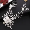 Clipes de cabelo Barrettes Bairm de flor de cabeça de noiva vendendo acessórios de cristal em forma de flores em forma de flores em forma de flores para mulheres