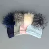 Geebro nyfödd baby faux raccoon päls pompom beanie hattar bomull solid hatt för baby tjejer pojkar toddler vinter barn hattar kepsar y21111