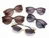 Solglasögon 2021 För män och kvinnor Sommarstil Anti-ultraviolett Retro Plate Square Full Frame Fashion S235