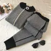 Mode Herbst Winter 2 Stück Set Gestrickte Trainingsanzug Rollkragen Reißverschluss Jacke Pullover Mantel + Bleistift Hose Anzug Weibliche Tuch 210519