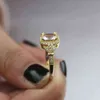 Moda Złoty Kolor Inkrustowany Kabinka Cyrkon Pierścionek zaręczynowy Dla Kobiet Biżuteria Akcesoria Ręczne Rozmiar 6-10 G1125