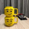 250mlマグカップセラミックカップミルクコーヒーマグカップ子供のための黄色い笑顔の表情漫画かわいい飲み物の家のためのかわいい飲み物の家のための友人210804