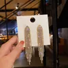 Nowy Modny Luksusowy Rhinestone Kryształ Długi Tassel Studia Ucha Charm Lady Drop Drop Widgłowy Kolczyki Biżuteria Dla Kobiet Dziewczyny Party Prezenty Ślubne