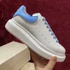 Klassiska kvinnor Lady New White Platform Shoes Populära ins ig -älskare unisex skor sneaker min drottning mq3000