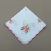 Fazzoletto di cotone Fazzoletto da donna ricamato floreale Fazzoletto da donna Flower Lady Hankies Mini SquareScarf Boutique Asciugamano tascabile RH1553