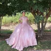 Rosa Lace Appliqued Plus Size Ball Gown Quinceanera Klänningar Halter Neck Beaded Prom Gowns Sequined Sweep Train Tulle Sweet 16 Party Evening Dress Robe de Mariée