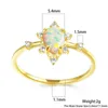 Klusterringar Sterling Silver Guld Ring Vit Opal Högkänsla Inlagda Zircon Tail Water Drop Form Engagement