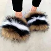 Nouveau Fluffy Fausse Fourrure Diapositives Femmes Fourrure Pantoufles Furry Raton Laveur Sandales Fausse Fourrure De Renard Tongs Maison Fuzzy Femme Casual Chaussures En Peluche H1122