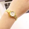 Нарученные часы 2022 Мода Золотая серебряная стальная стройная ремни женщины смотрят маленькие круглые шрифты Quartz для девочки подарок