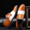 Designer Gentleman Pointu Noir Blanc Mix Oxford Chaussures En Cuir Hommes Casual Mariage Robe Formelle Chaussures Sapatos Tenis Masculino