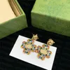 Vintage Style Cazibe Küpe Renkli Rhinestone Lüks Saplama Klasik Çift Harfler Küpe Kadın Partisi Modeli Studs250E