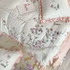 Sängkläder Ställer Höst Vinter Tjock Blom Broderi Princess Set Lace Ruffles Quilt / Duvet Cover Bed Linne Fitted Sheet Pillowcases