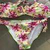 Parakini 2020 Mulheres Primavera Verão Swimsuit Estilo Floral Bikini Set com Padding Removível Swimsuit Biquini Swimwear de Banheira Y0820