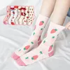 3 Stücke Harajuku Schweiß Obst Erdbeere Socken Frauen Baumwollsocke Student Koreanischer Stil Cartoon Druck Frauen Baumwollsocken 210422