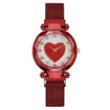 Wristwatches Wholesale Selling Digital Love Casual Simple Fashion Ladies Watch Women Lazy Magnet