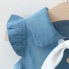 夏の赤ちゃんガールドレス幼児子供の服デニムネット糸飛んでいる帽子2pcのスーツの幼児の服210515