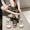 Yeni Kadın Ayakkabı Yaz Sandalet Kalın Alt Platformu Bayanlar Takozlar Sandalet Toka Askı Rahat Kadın Ayakkabı Y0608