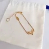 Luxe ketting ontwerper armband vrouwelijk roestvrij staal paar hart V goud zilver ketting hanger M61084 sieraden nek cadeaus voor vriendin accessoires groothandel