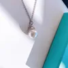 925 Collar de perlas de agua dulce para mujeres Collar de pétalos con incrustaciones Valentine039s Día de regalo sin caja2127911