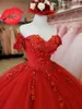 2022 Princesa Vermelha Prom Vestidos fora da bola de ombro GOWNB Tule Floral Flores Beading Sweet 16 Dress Girls Party