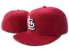 Estoque pronto 10 estilos STL carta Bonés de beisebol para homens mulheres moda esportes hip hop gorras osso chapéus ajustados