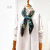 Темно-синий натуральный шелковый шарф Silk нарисованы для женщин 100% реальный шелковый мягкий тонкий высокое качество 88см квадратный летний обертки подарок шали для леди Q0828