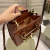 Designer Diana bambu hantera tygv￤ska 2021s Italy varum￤rke kvinnor ￤kta l￤der mini totes handv￤skor kvinna fyrkantig crossbody axel 273v