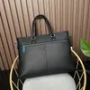 2021 Дизайнерские сумки портфель портфель сумки для ноутбука Sacoche Homme Classic Men and Women Spears Speak Elegant Simple Fashion Travel Hand239k