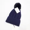 Winter Gebreide Mutsen Luxurys Letter Pompon Mutsen Warm Fleece Pom Skull Caps Bonnet Vrouwen Meisjes Dikte Haakhoed Designer Knit Cap Plush 2022