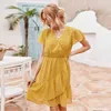 Kvinnor Klänning Sommar Casual Ruffle V-Neck Sundresses Monterad Everyday Mini Kort Elegant Klänning Hög midja Gul Klänningar Kläder 210521