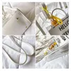 쇼핑백 캐주얼 대용량 여성 핸드백 새로운 인기있는 젤리 투명 가방 패션 고품질 PVC 투명 어깨 220310