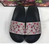 137kw latest high quality men Design women Flip flops Slippers Fashion Leather slides sandals Ladies Casual shoes
