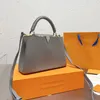 Bolsa Feminina Clássica Capucines Bolsa Tote Bag Couro Crossbody Bolsas de Ombro Cor Sólida Alta Qualidade Metal Mark L Bolsas Bolsas Bolsa