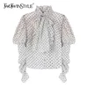 TWOTWINSTYLE Camicia elegante a pois per donna Colletto alla coreana Puff manica lunga Camicetta vintage Abbigliamento moda femminile 210517