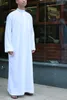サウジアラブアラブのフルスリーブアバヤイスラム服の男性パキスタンのための長いローブカフタンイスラム教徒