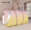 Haute qualité dégradé couleur mode grande fleur hommes femmes voyage sac duffle cuir bagages sacs à main grande capacité sport 50cm multicolore