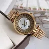 Marka Zegarki Dziewczyna Kobiety Kryształ Duże Litery Styl Stalowy Zespół Quartz Wrist Watch L52