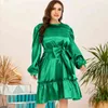 Plus Taille 4XL 5XL Vert Jaune Party Robe brillante pour femmes Big Bowtie Longue Lanterne Manches Volants Robes élégantes Oversize 210527