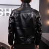 Mäns päls faux högkvalitativa läderjacka män står krage casual motorcykel jackor mens mode outwear svart färgrockar