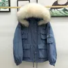 90% Jaqueta de pato branco de pato de pato real Real Raccoon Fur Hooded 2020 fêmea engrossar quente inverno para baixo mulheres mulheres curtas penas de neve de penas T200831