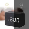 LED horloge en bois réveils numériques horloges de table de bureau électronique commande vocale affichage de la température Despertador décor à la maison 211111