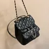 mochilas con cordón negro