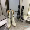Design Cowboy Boots Przywracaj starożytne sposoby w haftach kobiecych Nowy fundusz z 2021 jesiennej zimy jest martin hurtowy but gruby z Knightsizem