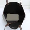 Classic Women Shopping Väskor Designer Woman's Brown Handväskor för damer 44x12x35cm axelväska Högkvalitativ
